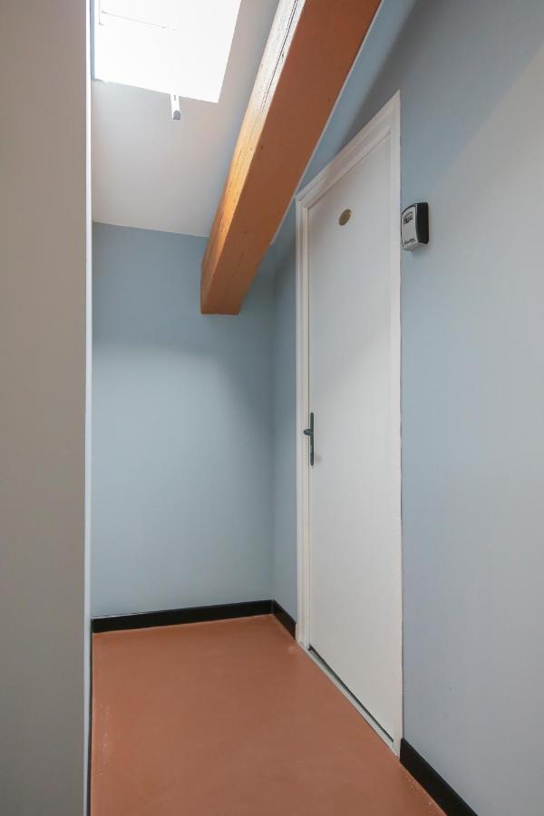 Le Rhinoceros, T1 Hypercentre Chic Et Cosy, Wifi Par Sovalfi Apartment Saint-Etienne  Exterior photo